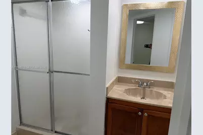 8000 Fairview Dr #202, Tamarac, FL 33321 - Photo 19