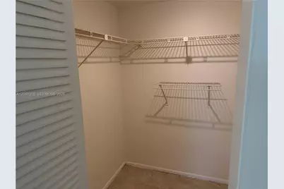 8000 Fairview Dr #202, Tamarac, FL 33321 - Photo 17