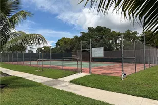 8000 Fairview Dr, Tamarac, FL 33321 - Photo 25