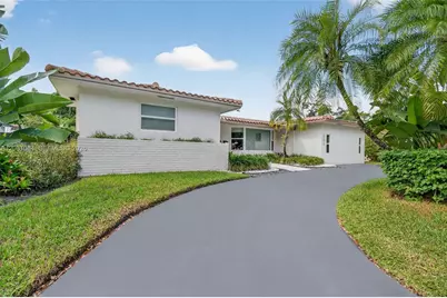 20610 NE 22nd Ct, Miami, FL 33180 - Photo 1