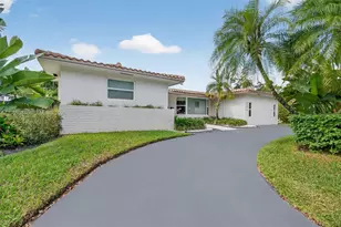 20610 NE 22nd Ct, Miami, FL 33180 - Photo 1