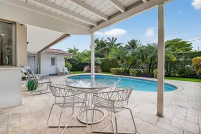 20610 NE 22nd Ct, Miami, FL 33180 - Photo 55