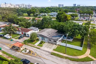 2200 NE 192 St, Miami, FL 33180 - Photo 33