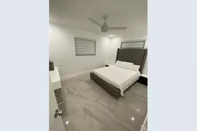 3750 N 54th Ave, Hollywood, FL 33021 - Photo 13