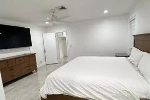 3750 N 54th Ave, Hollywood, FL 33021 - Photo 17