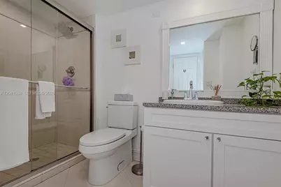 3475 N Country Club Dr #807, Aventura, FL 33180 - Photo 13
