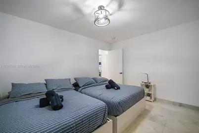 2286 NE 215th St, Miami, FL 33180 - Photo 19