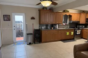 400 E 57th St, Hialeah, FL 33013 - Photo 5