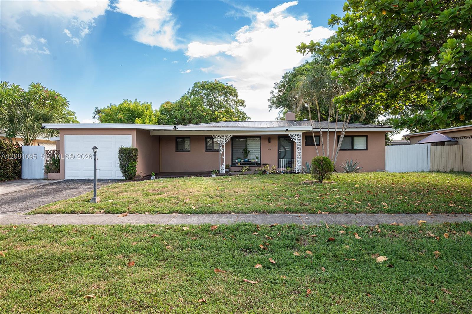 1024 Long Island Ave - 1024 Long Island Ave, Fort Lauderdale, FL 33312 Luxury Property | Jose Angel Pina