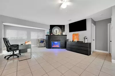 1024 Long Island Ave, Fort Lauderdale, FL 33312 - Photo 5