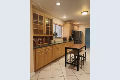 62 W 44th St #0, Hialeah, FL 33012 - Photo 7