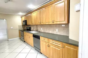 62 W 44th St, Hialeah, FL 33012 - Photo 9