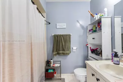 8210 NW 10th St #4, Miami, FL 33126 - Photo 15