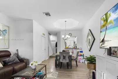 8210 NW 10th St #4, Miami, FL 33126 - Photo 1