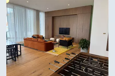 11 NE 6th St #801, Miami, FL 33132 - Photo 25