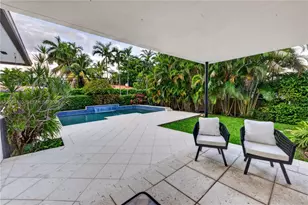 1065 NE 96th St, Miami Shores, FL 33138 - Photo 23