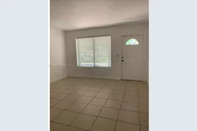 401 SW 8th St #A, Hallandale Beach, FL 33009 - Photo 5
