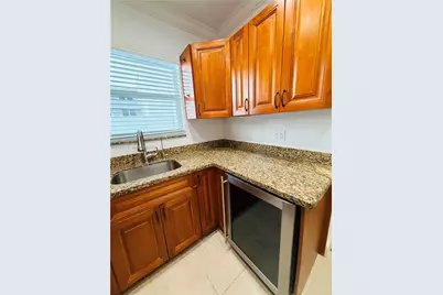 344 Meridian Ave #4C, Miami Beach, FL 33139 - Photo 7