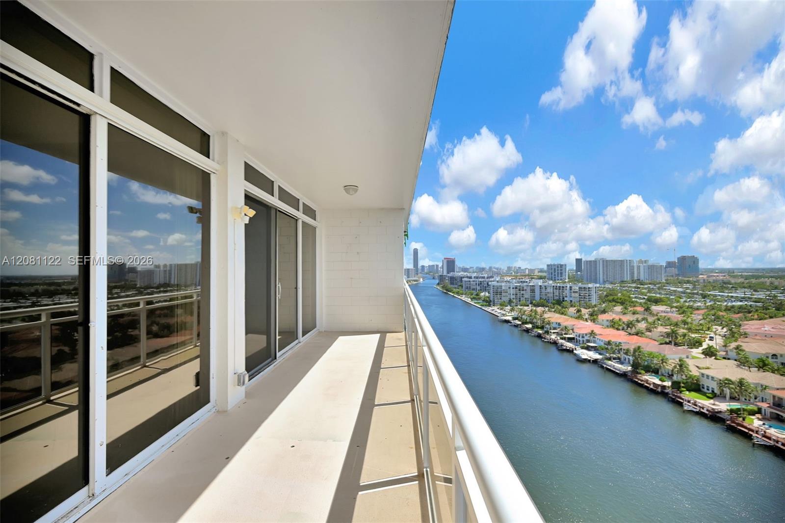 1600 S Ocean Dr #PHD - 1600 S Ocean Dr #PHD, Hollywood, FL 33019 Luxury Property | Jose Angel Pina