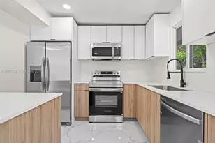 3651 SW 40th Ave, West Park, FL 33023 - Photo 11