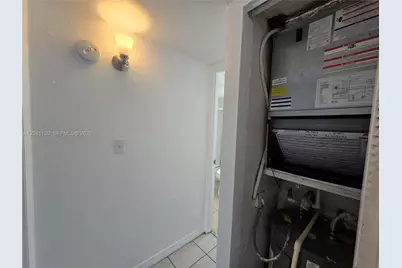 4550 NW 9th St #310E, Miami, FL 33126 - Photo 5