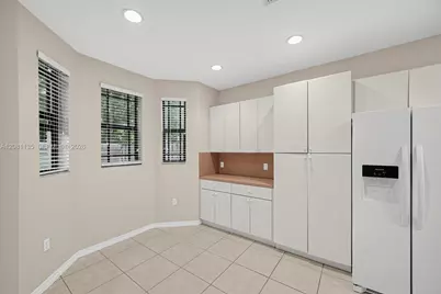 627 NE 35th Ave, Homestead, FL 33033 - Photo 7