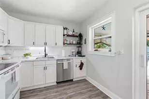 6220 SW 18th Pl, North Lauderdale, FL 33068 - Photo 9
