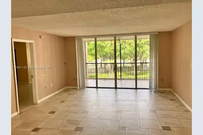 3910 Inverrary Blvd #304-B, Lauderhill, FL 33319 - Photo 11