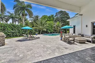 1540 SW 115th Ave, Davie, FL 33325 - Photo 9