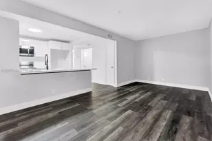 7402 NW 75th St, Tamarac, FL 33321 - Photo 7