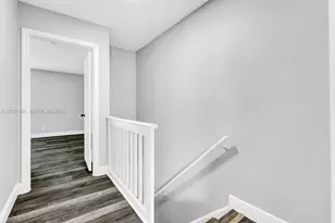 7402 NW 75th St, Tamarac, FL 33321 - Photo 11