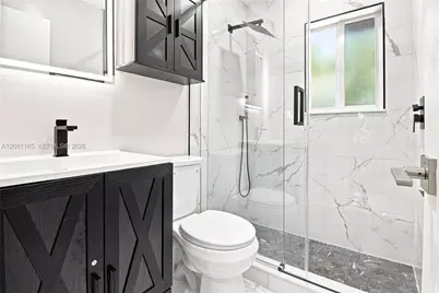 1621 NE 25th St #1621, Wilton Manors, FL 33305 - Photo 13