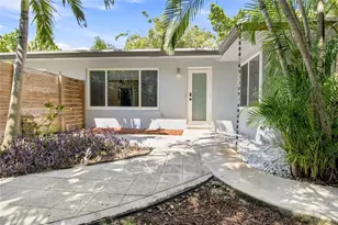 1621 NE 25th St, Wilton Manors, FL 33305 - Photo 1
