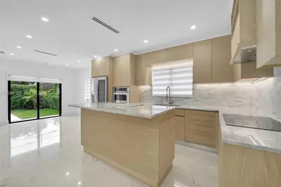 728 Majorca Ave, Coral Gables, FL 33134 - Photo 5
