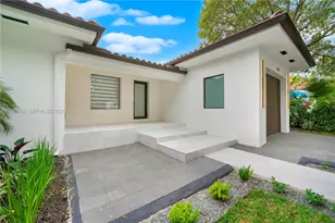 728 Majorca Ave, Coral Gables, FL 33134 - Photo 3