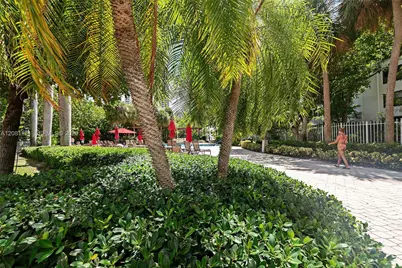 3400 NE 192nd St #1707, Aventura, FL 33180 - Photo 13