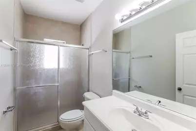 3432 NE 3rd Dr, Homestead, FL 33033 - Photo 15