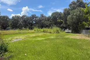 869 Avalon Ave, Labelle, FL 33935 - Photo 1