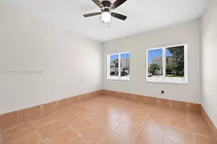 9133 Fontainebleau Blvd, Miami, FL 33172 - Photo 25
