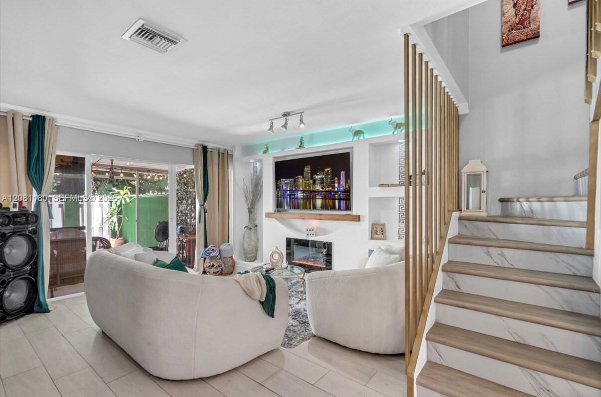 789 Crystal Lake Dr - 789 Crystal Lake Dr, Deerfield Beach, FL 33064 Luxury Property | Jose Angel Pina