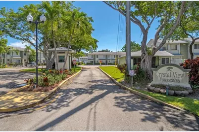 789 Crystal Lake Dr, Deerfield Beach, FL 33064 - Photo 27