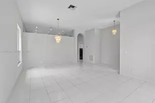 13171 NW 19th St, Pembroke Pines, FL 33028 - Photo 5