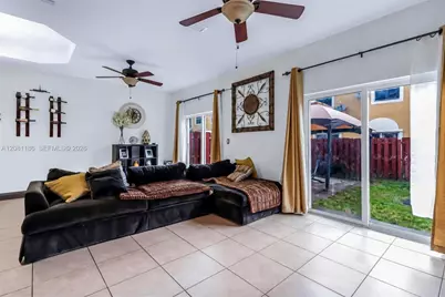 14109 SW 51st Ln, Miramar, FL 33027 - Photo 9