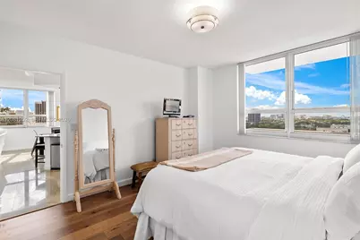 2000 N Bayshore Dr #1502, Miami, FL 33137 - Photo 9