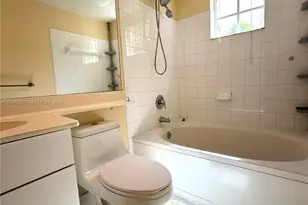 17150 N Bay Rd, Sunny Isles Beach, FL 33160 - Photo 11