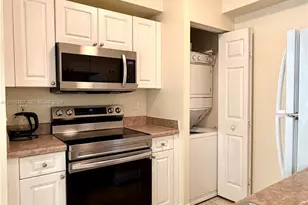 17150 N Bay Rd, Sunny Isles Beach, FL 33160 - Photo 5