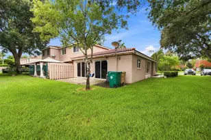 1533 W Harmony Lake Cir, Davie, FL 33324 - Photo 21