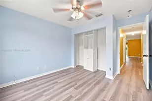 1533 W Harmony Lake Cir, Davie, FL 33324 - Photo 17