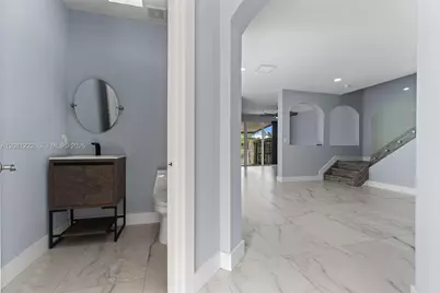 16570 SW 70th St, Miami, FL 33193 - Photo 33