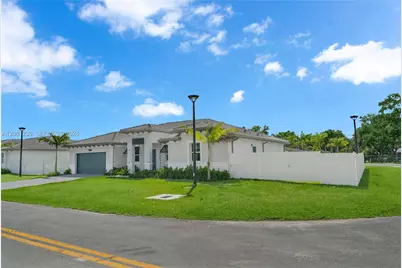 27306 SW 161st Ct #27306, Homestead, FL 33031 - Photo 3